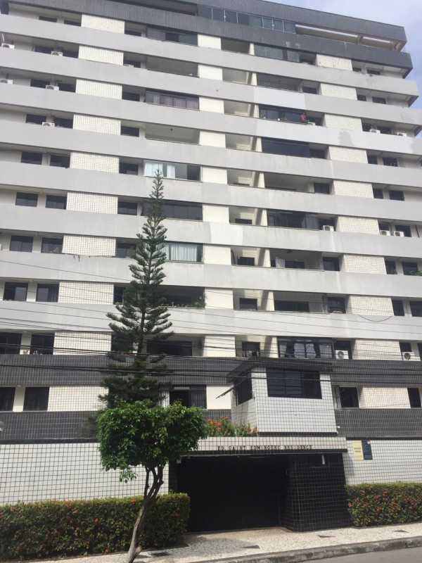 Apartamento com 3 dormitórios à venda, 116 m² por R$ 440.000,00 - Cocó - Fortaleza/CE
